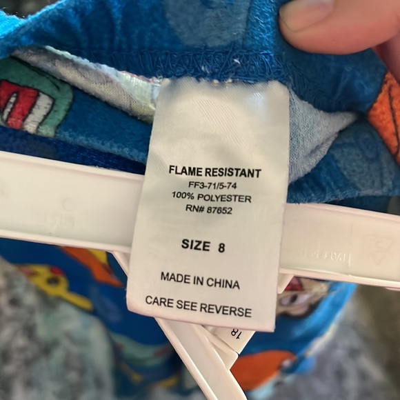 Boys size 8 Pokémon long sleeve pajama set - Picture 4 of 9
